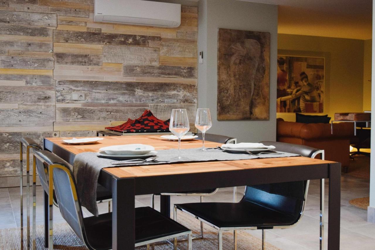 Keldomenech Bed&Art Luxury Apartment For Art Lover Besalú Eksteriør billede