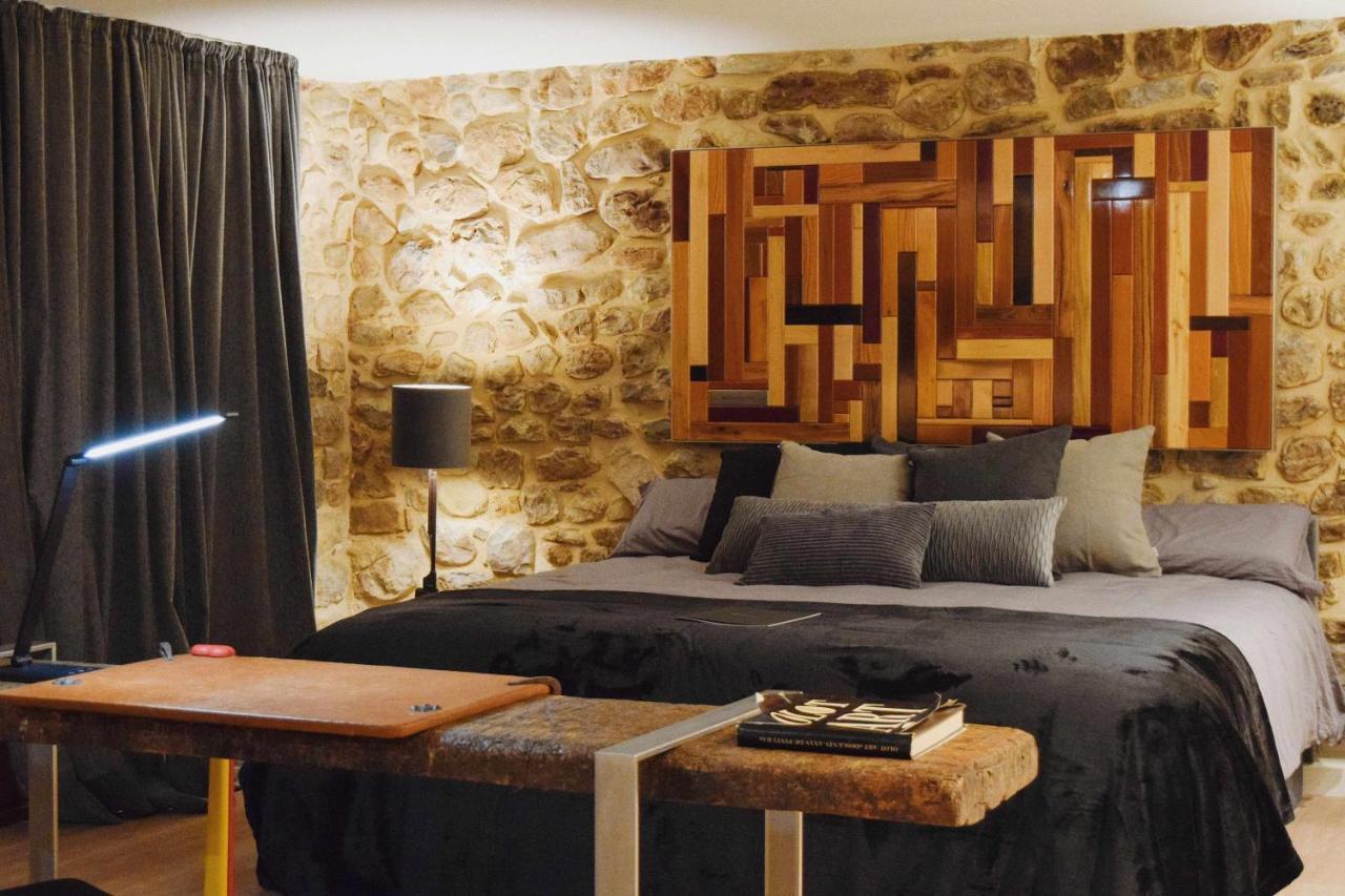 Keldomenech Bed&Art Luxury Apartment For Art Lover Besalú Eksteriør billede