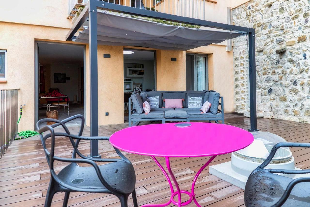 Keldomenech Bed&Art Luxury Apartment For Art Lover Besalú Eksteriør billede
